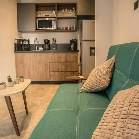 Great Location, New, 1br 4 Ppl *