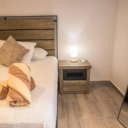 Apartment Great Location, New, 1br 4 Ppl *