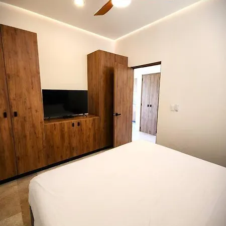 Giada Towers La Veleta - 1 Bdr - Roof & Pool Tulum