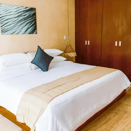 Bnb Travel Experience Waves 4* Tulum