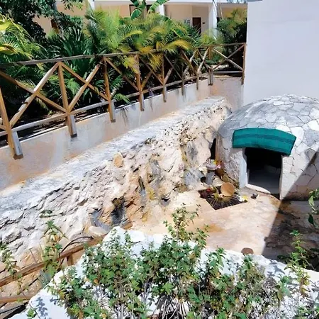 Hotel Bnb Travel Experience Waves 4*