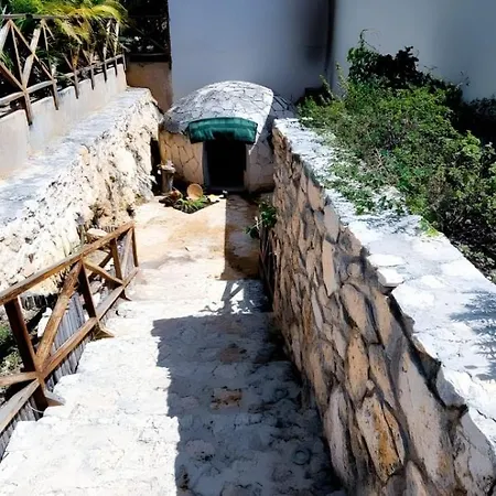 Bnb Travel Experience Waves Hotel 4*