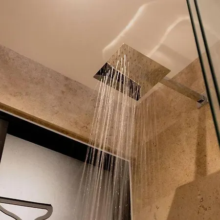 Apartment 2br, 2baths, Rooftop Pool, 15 Minutes From *