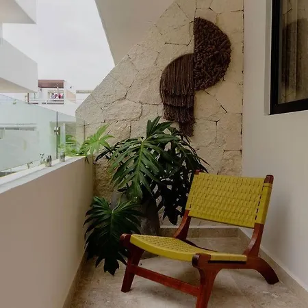 Apartment 2br, 2baths, Rooftop Pool, 15 Minutes From *