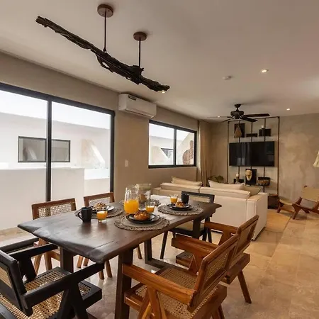 Apartment 2br, 2baths, Rooftop Pool, 15 Minutes From *