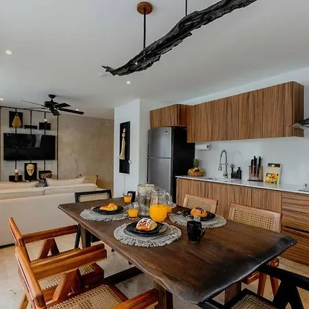 2br, 2baths, Rooftop Pool, 15 Minutes From Apartment Tulum