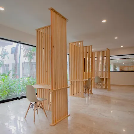 2br, 2baths, Rooftop Pool, 15 Minutes From