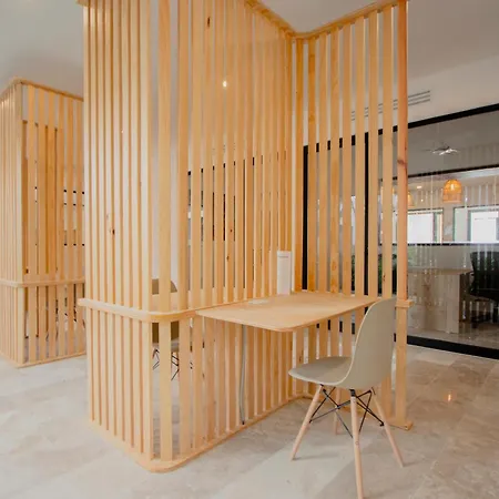 2br, 2baths, Rooftop Pool, 15 Minutes From Apartment