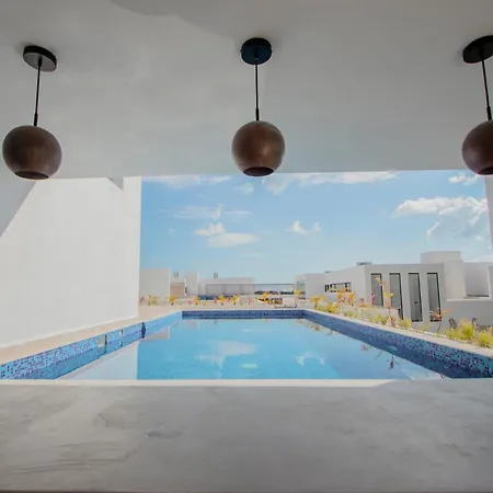 2br, 2baths, Rooftop Pool, 15 Minutes From Apartment Tulum