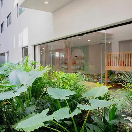 Apartment 2br, 2baths, Rooftop Pool, 15 Minutes From *
