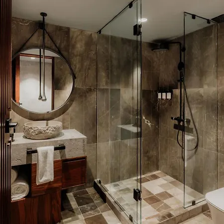 Apartment Barneys Ny With Pool *
