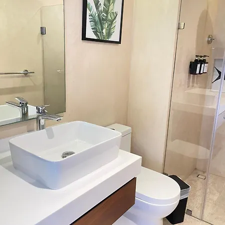 Lagunas E309 Cozy Studio With Pool View *