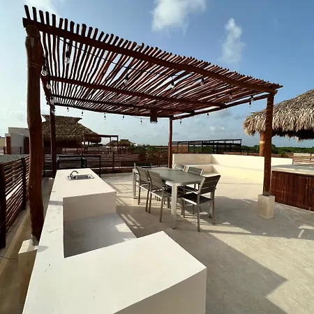 Private With Private Bathroom Roof Top And Pool * Tulum