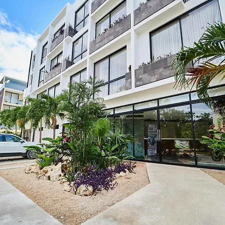 Apartment Modern Studio With Rooftop Pool + 500mb Internet Fast Speed