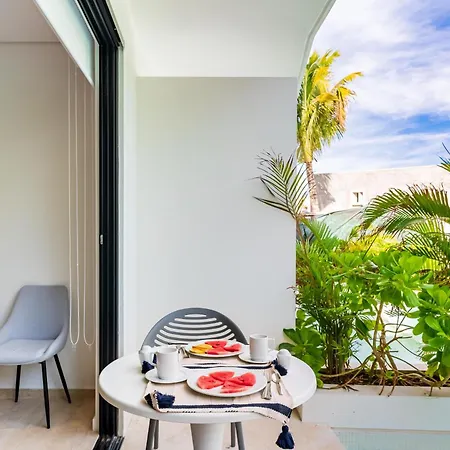 Park Lagunas Apartment *