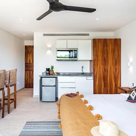 Park Lagunas Apartment
