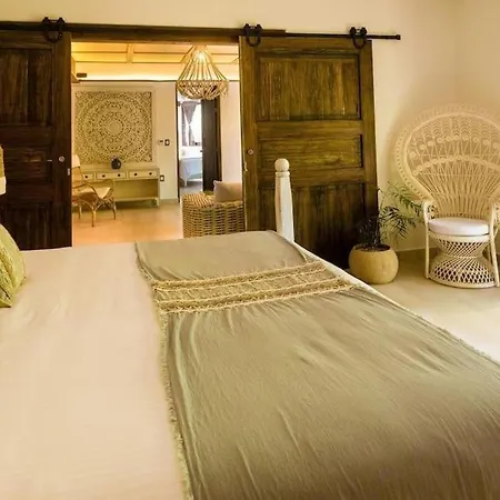Hotel Ana Y Jose Charming And