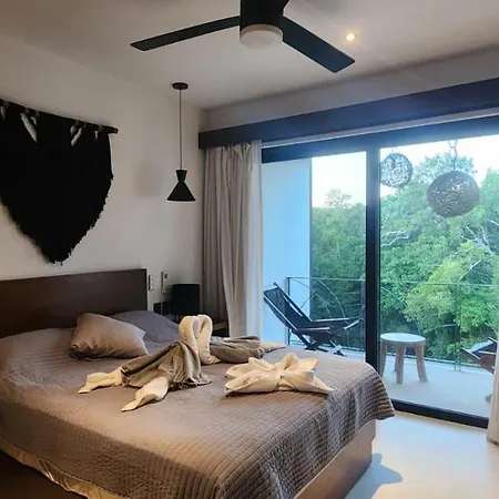 Apartment Stilvolles Penthouse Mit 2 Schlafzimmern Und Privater Pool *