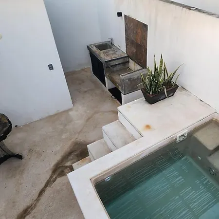 Stilvolles Penthouse Mit 2 Schlafzimmern Und Privater Pool *