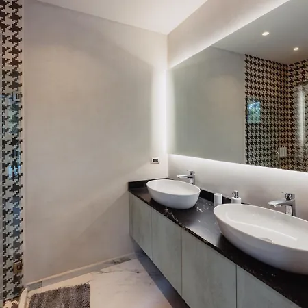 Executive Unit In Gated Community In Aldea Zama