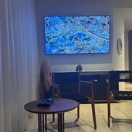 Luxury Jaguar Penthouse Private Pool Apartment *