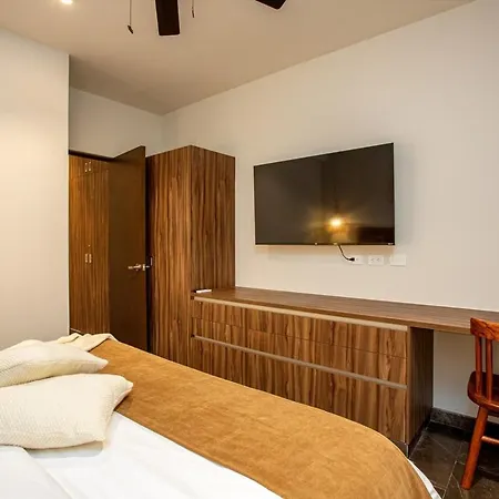 New Lux 3 Bed Gym & Pool At 101 Tulum