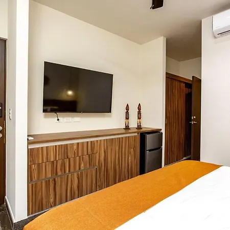 New Lux 3 Bed Gym & Pool At 101 * Tulum