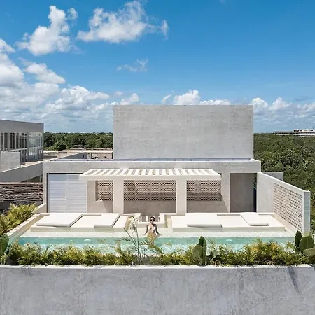 New Penthouse With Private Pool Apartment *