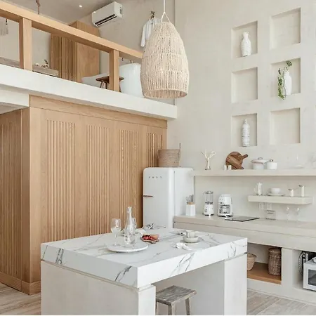 New Penthouse With Private Pool *