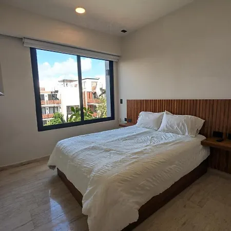 Apartment Skyline Escape In *