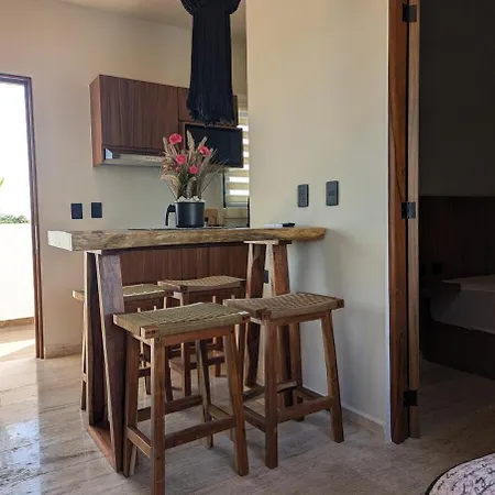 Skyline Escape In Apartment