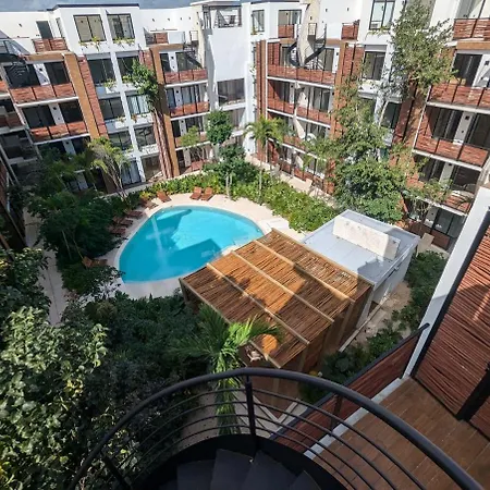 Apartment Skyline Escape In