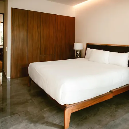 Mistiq E104 Tulum
