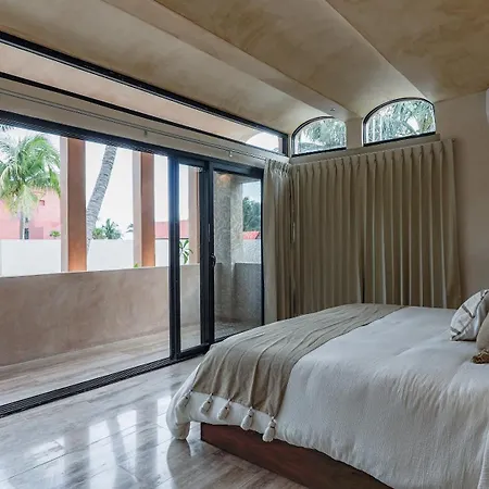 Romeotulum * Tulum