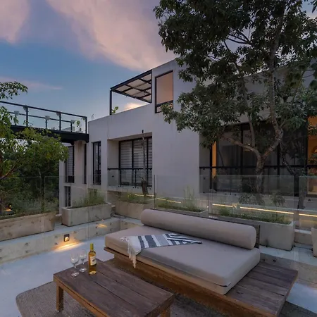 Escape Private Pool, Terrace & Boho Vibes Apartment Tulum