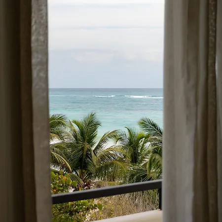 Chiringuito 4* Tulum