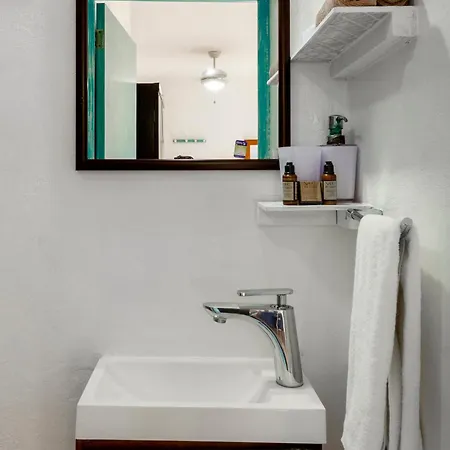 Casa Toloc Aparthotel 4*