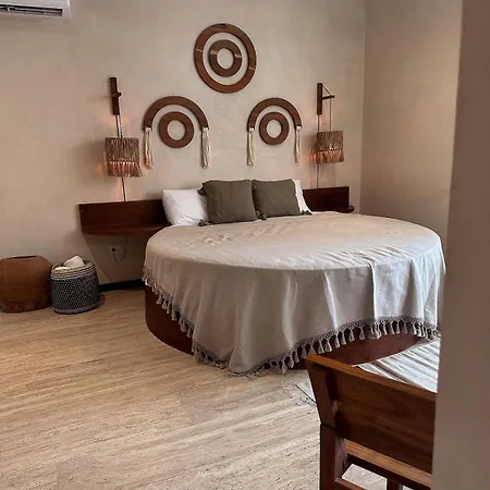 Apartment Studio In Ophelia G7