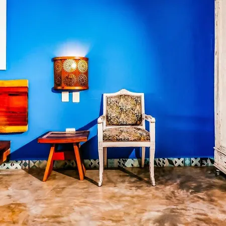 Apartment Modern Comfort Meets Rustic Vibes Tulum-king Bed *