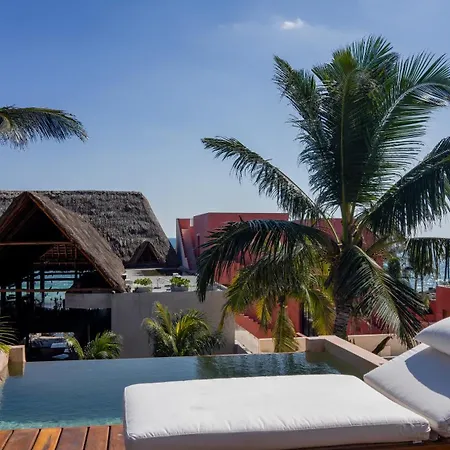 Romeotulum Villa *