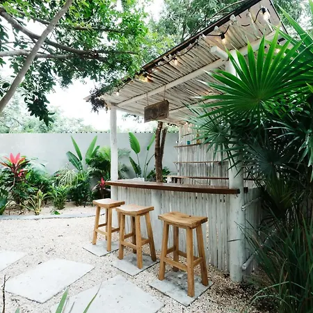 Casa Kefi- Award Winning - Jungle Paradise *