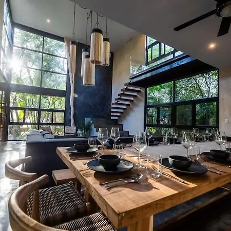 Casa Kefi- Award Winning - Jungle Paradise