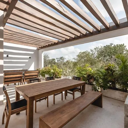Villa Exclusive 4br In Karanda With Pools And Paddle Tulum