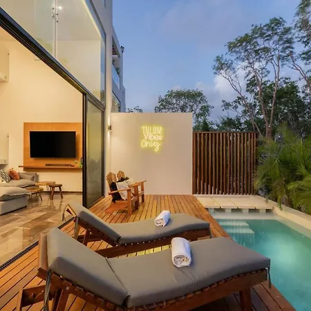 Villa Exclusive 4br In Karanda With Pools And Paddle Tulum
