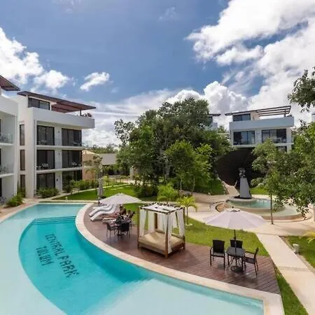 Apartment Park Penthouse