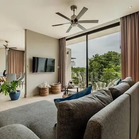 Apartment Park Penthouse *