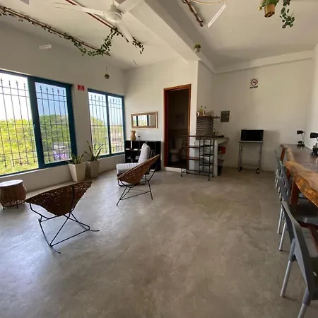 Del Jaguar Hotel