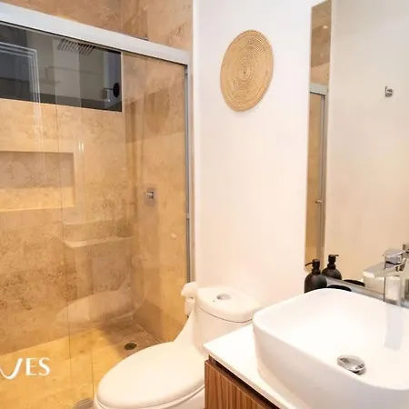 Holiday home Prime Location 2 Bedroom With Natural Ligthed & Lx Amenities By Waves Management