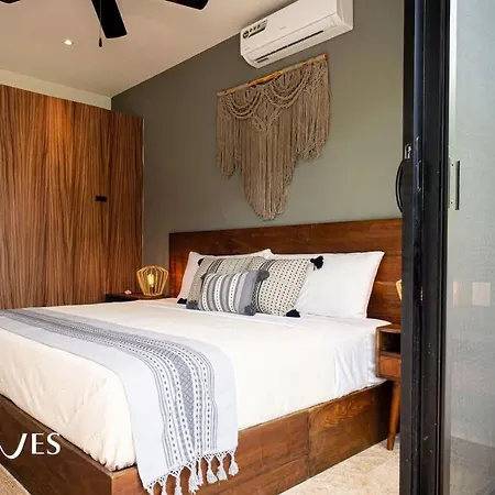Prime Location 2 Bedroom With Natural Ligthed & Lx Amenities By Waves Management Tulum
