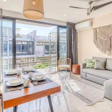 Amena Apartment *